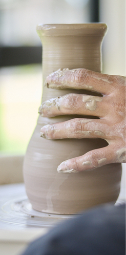 Din39 Pottery Studio & Cafe-Classes-2025-Web.jpg